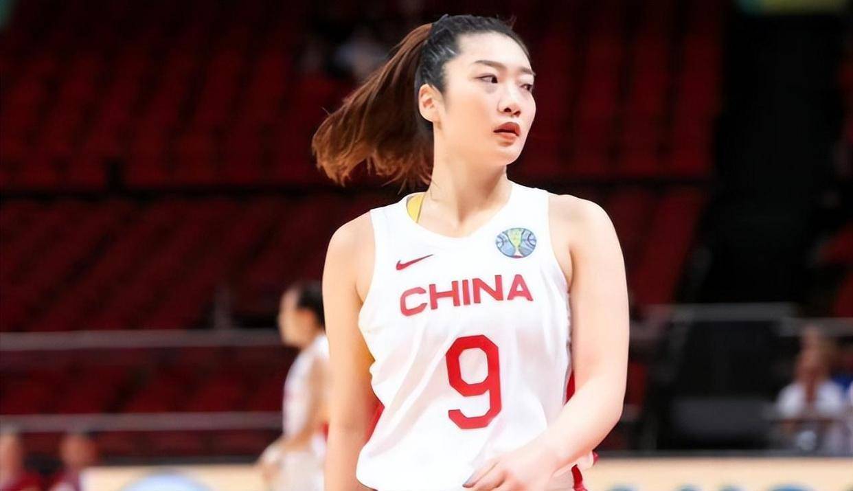 关于穆古鲁扎新星精彩发挥表现惊艳，法国队未来可期！的信息